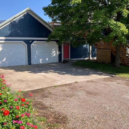 Victorian Guest Getaway-20Mins To Glacier National Park-10Mins To Airport! Columbia Falls Exterior photo